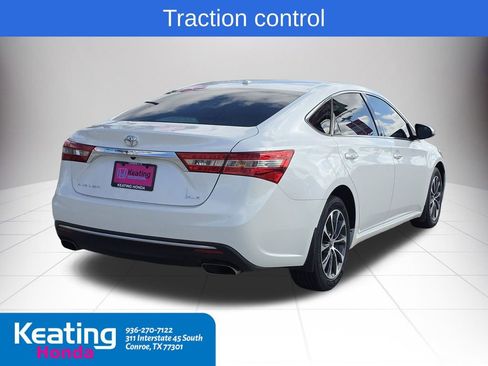 Used 2016 Toyota Avalon XLE image 7