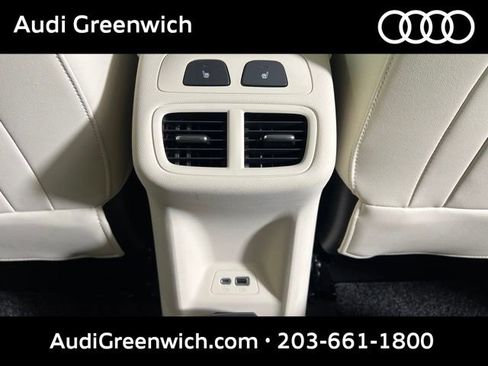 Used 2022 Buick Envision Avenir AWD/4WD image 17