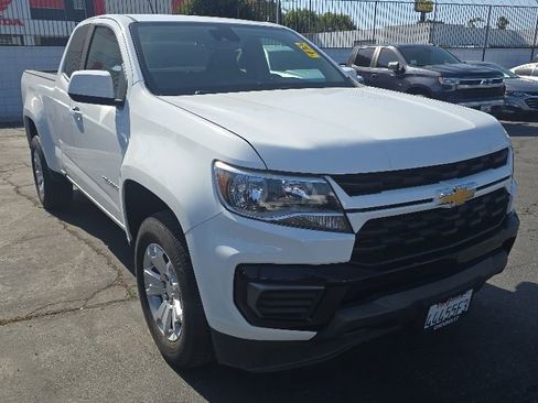 Used 2021 Chevrolet Colorado LT w/ Fleet Safety Package RWD image 2