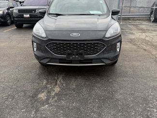 Used 2020 Ford Escape SEL video 2