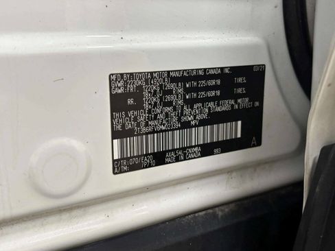 Used 2021 Toyota RAV4 XLE Premium AWD/4WD image 37