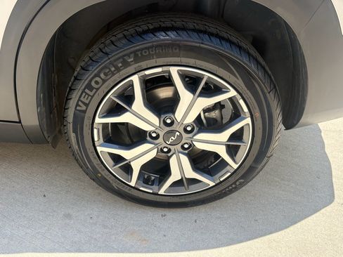 Used 2022 Kia Seltos EX AWD/4WD image 35