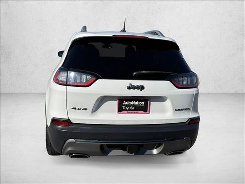 Used 2019 Jeep Cherokee Limited w/ Trailer Tow Group AWD/4WD image 5