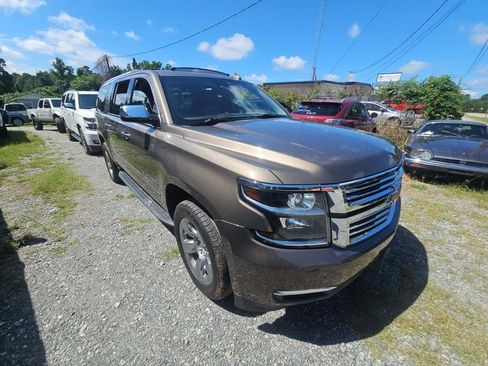 Used 2016 Chevrolet Suburban LTZ AWD/4WD image 2