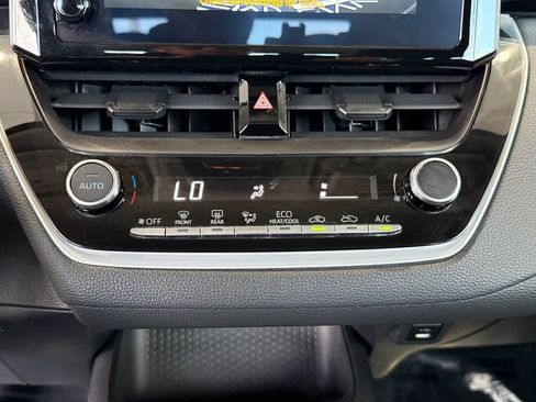 Used 2024 Toyota Corolla LE image 27