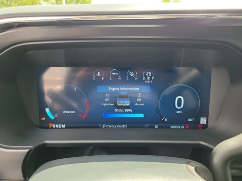 Used 2024 Ford F250 Lariat w/ Lariat Ultimate Package AWD/4WD image 26