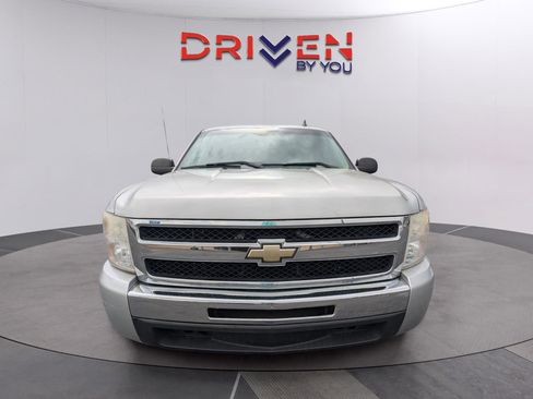 Used 2011 Chevrolet Silverado 1500 LS image 8