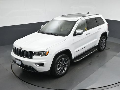 Used 2020 Jeep Grand Cherokee Limited w/ Luxury Group II AWD/4WD image 61