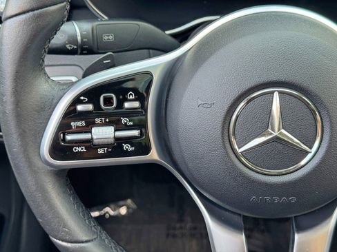 Used 2021 Mercedes-Benz C 300 Sedan w/ Premium Package image 21