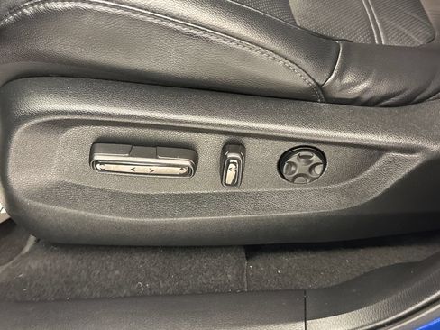 Used 2020 Honda CR-V EX-L image 22
