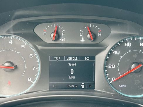 Used 2023 Chevrolet Equinox LS image 13