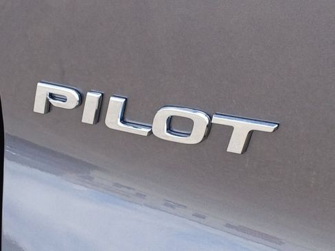Used 2021 Honda Pilot Special Edition image 11