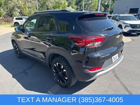 Used 2021 Chevrolet TrailBlazer LT w/ Convenience Package FWD image 6
