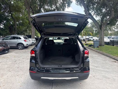 Used 2023 Chevrolet Equinox LT FWD image 21