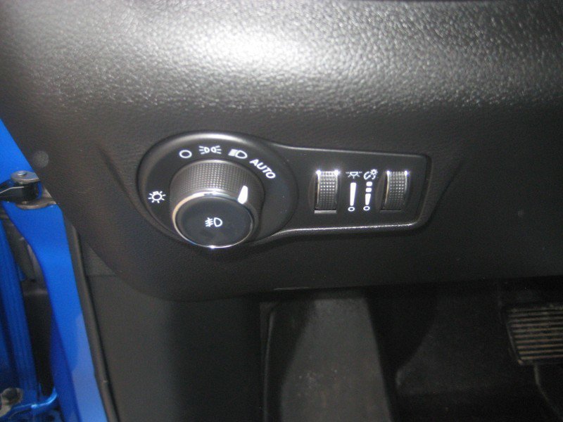 Used 2024 Jeep Compass Limited AWD/4WD image 18
