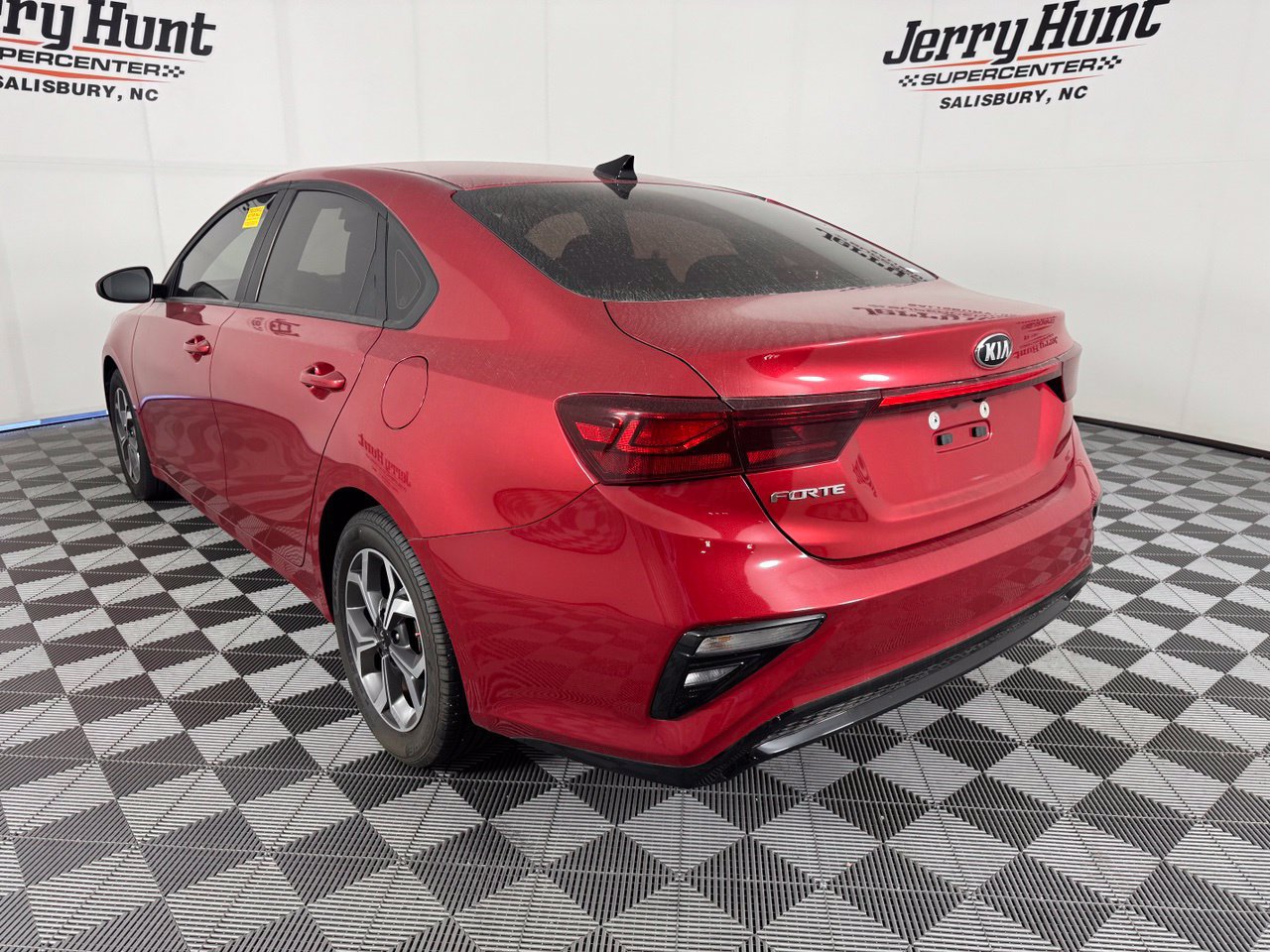 Used 2021 Kia Forte LXS FWD image 9