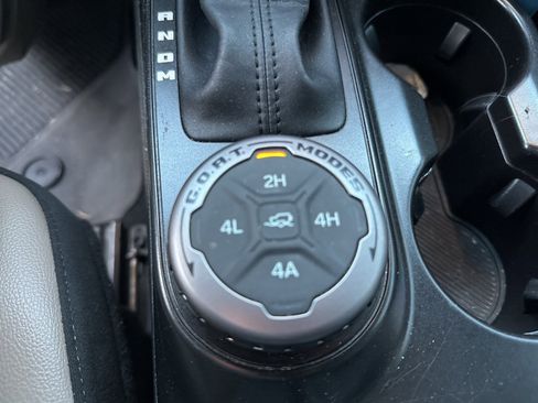 Certified 2022 Ford Bronco Wildtrak image 26