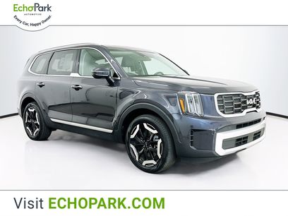 Used 2025 Kia Telluride S