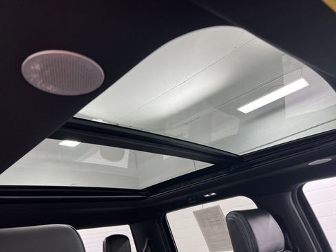 Used 2022 Ford F150 Raptor w/ Equipment Group 801A High image 26