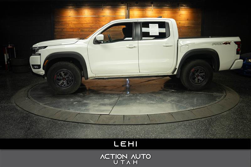 Used 2026 Nissan Frontier PRO-4X AWD/4WD image 1