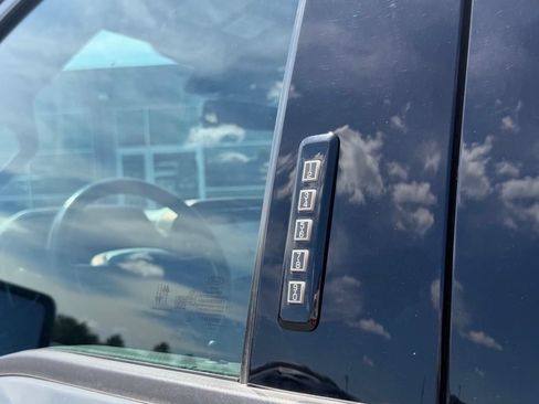 Used 2021 Ford F150 XLT w/ Equipment Group 302A High AWD/4WD image 12