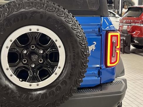 Used 2022 Ford Bronco Badlands w/ Sasquatch Package image 5