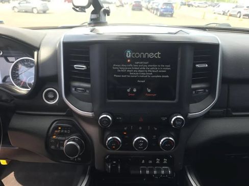 Used 2020 RAM 1500 Big Horn AWD/4WD image 14