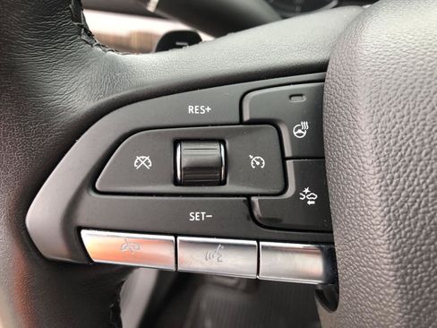 Used 2023 Cadillac XT4 Premium Luxury AWD/4WD image 24