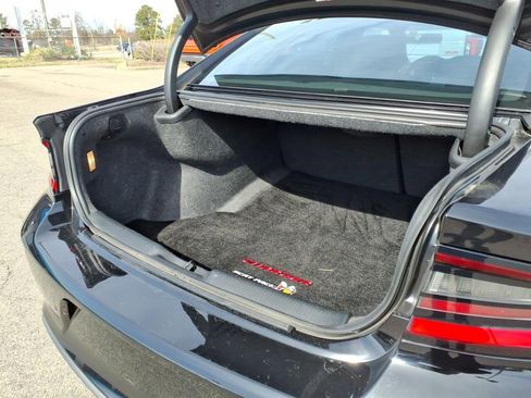 Used 2022 Dodge Charger Scat Pack w/ Driver Convenience Group image 27