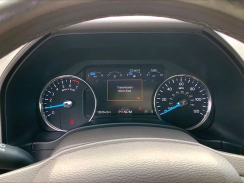 Used 2020 Ford Expedition Limited w/ Equipment Group 302A AWD/4WD image 25