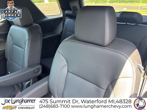 Used 2023 Chevrolet Traverse LT w/ LT Premium Package AWD/4WD image 13