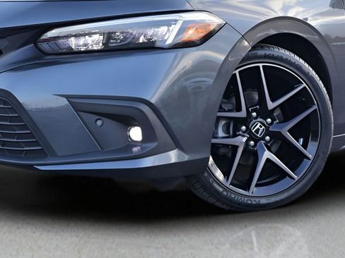 Used 2024 Honda Civic Sport Touring image 11