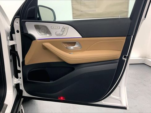 New 2026 Mercedes-Benz GLE 350 4MATIC image 11