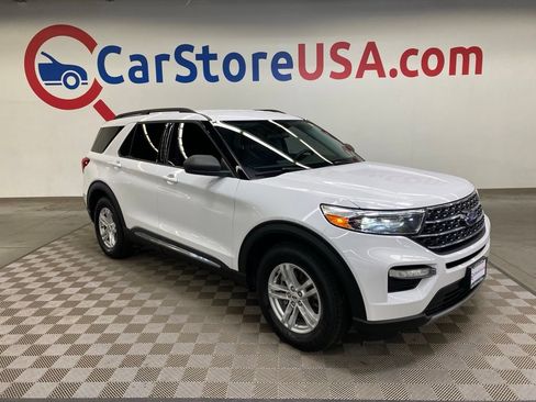 Used 2021 Ford Explorer XLT w/ Equipment Group 202A RWD image 1