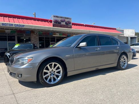 Used 2006 BMW 750Li image 12