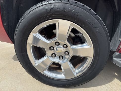 Used 2013 Chevrolet Tahoe LTZ image 19