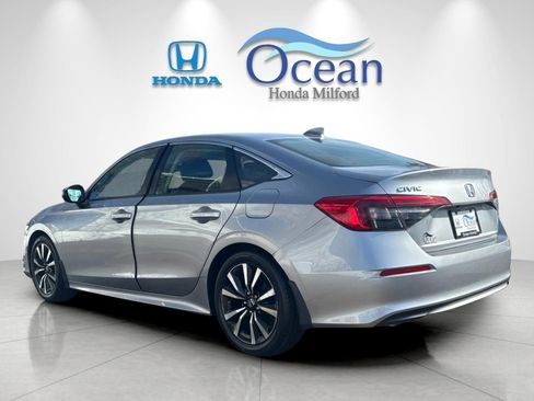 Certified 2023 Honda Civic EX image 3