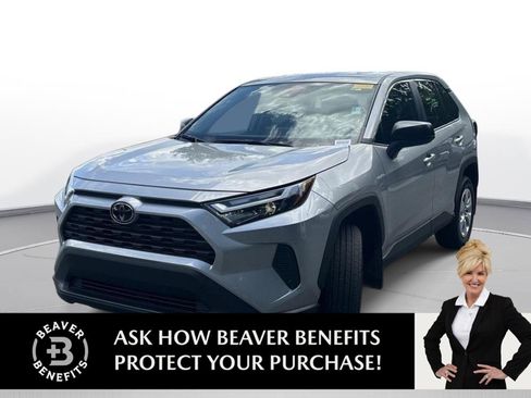 Certified 2025 Toyota RAV4 LE AWD/4WD image 1