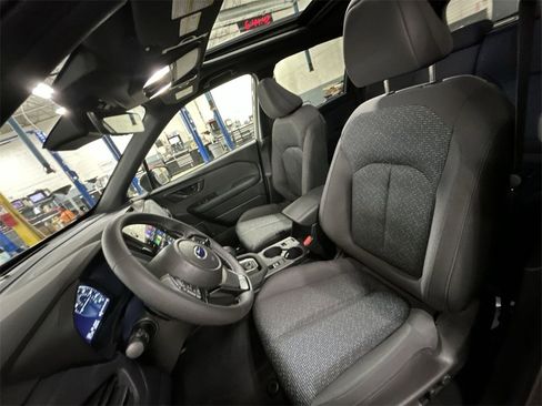 Certified 2025 Subaru Forester Premium image 15