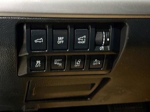 Used 2015 Subaru Outback 2.5i Limited image 11