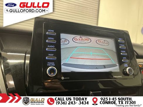 Used 2022 Toyota Camry SE FWD image 25