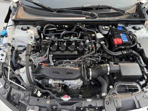 Used 2023 Honda Civic Touring image 24