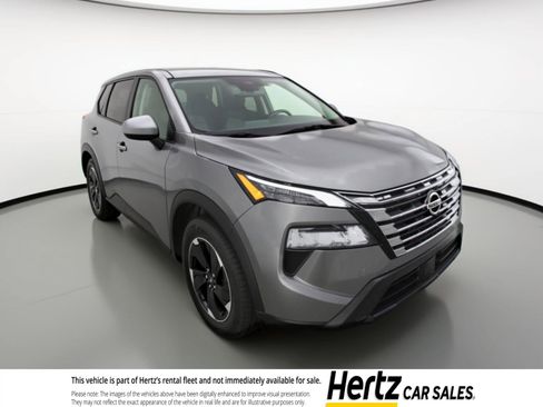 Used 2025 Nissan Rogue SV FWD image 1