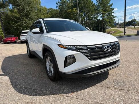 Used 2024 Hyundai Tucson SEL FWD image 12