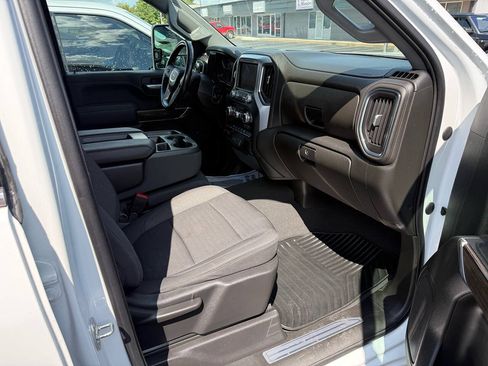Used 2022 GMC Sierra 2500 SLE AWD/4WD image 21