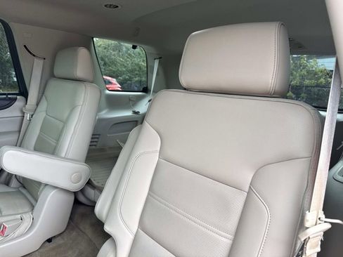 Used 2015 GMC Yukon Denali w/ Touring Package image 15