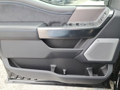 New 2026 Ford F350 Platinum w/ FX4 Off-Road Package image 22