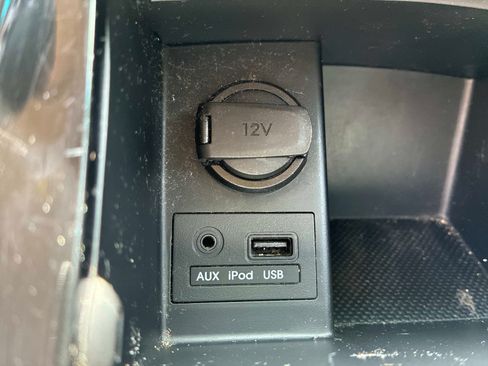 Used 2013 Hyundai Elantra GLS FWD image 26