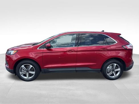Used 2023 Ford Edge SEL w/ Convenience Package AWD/4WD image 2