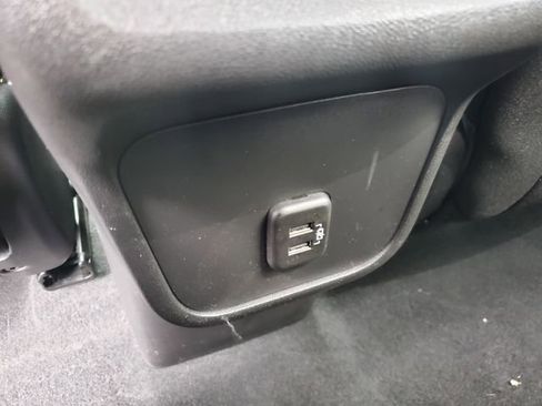 Certified 2024 Chevrolet Equinox LT w/ LPO, Floor Liner Package image 15